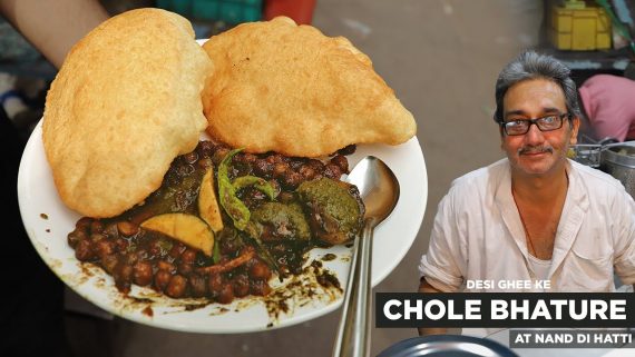 Nand Di Hatti Chole Bhature in Delhi