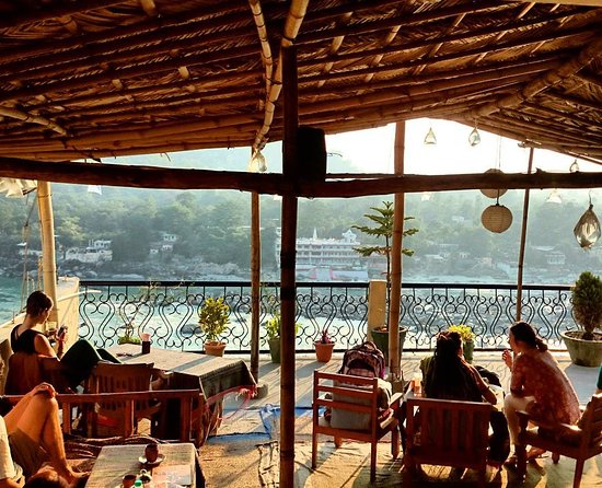 Best Cafes in Rishikesh